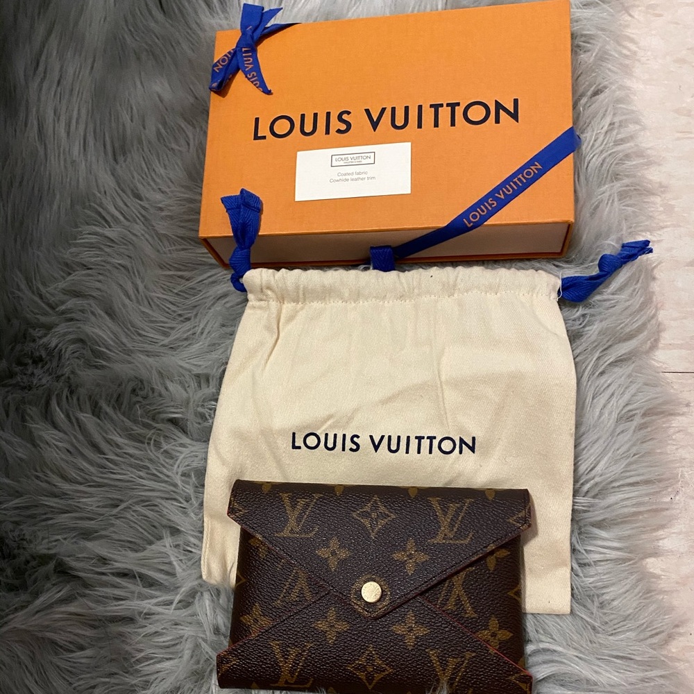Louis Vuitton medium Kirigami Pochette